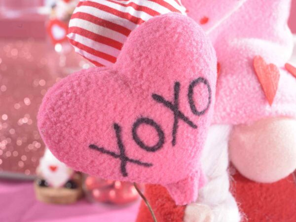 Gnomo innamorato con palloncini XoXo - immagine 2