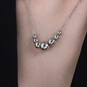 Collana donna in acciaio e sfere
