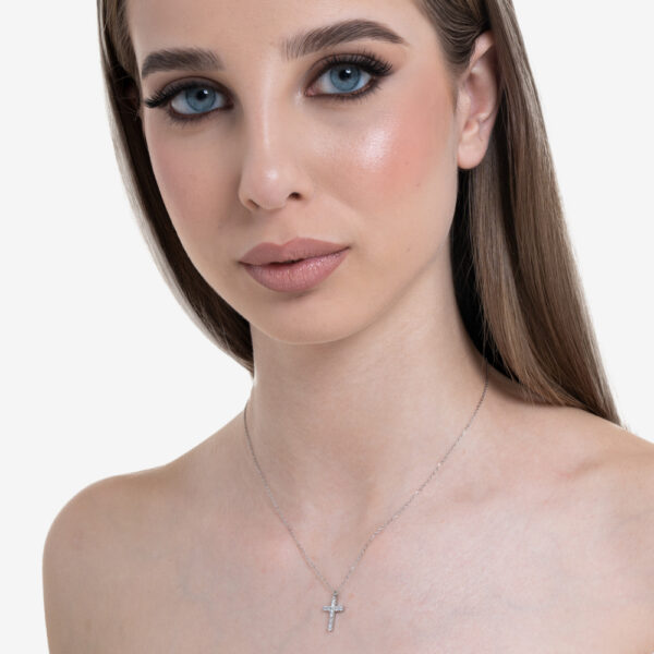 Collana donna in acciaio con croce e zirconi - immagine 4