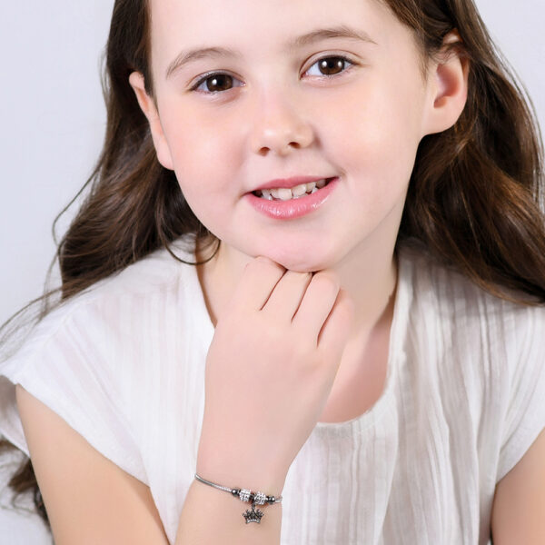 Bracciale bambina in acciaio con corona e cristalli - immagine 5