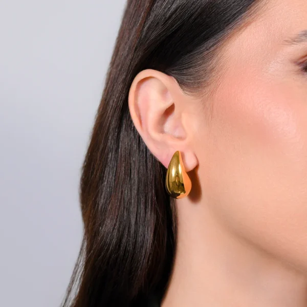 Orecchini donna in acciaio a goccia Ip gold 16x26mm