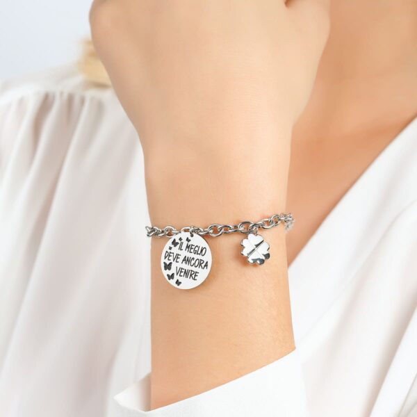 Bracciale donna in acciaio con scritta "Il meglio deve ancora venire" - immagine 3