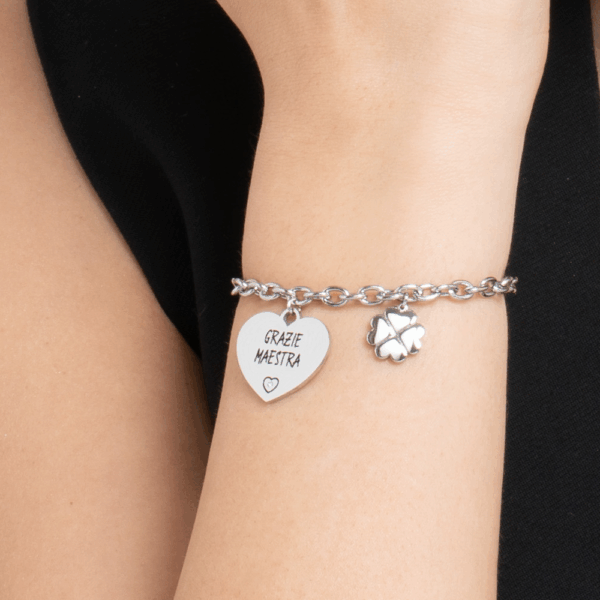 Bracciale donna in acciaio con scritta "Grazie maestra" - immagine 5