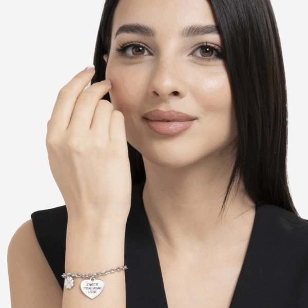 Bracciale donna in acciaio con scritta "Grazie maestra" - immagine 3