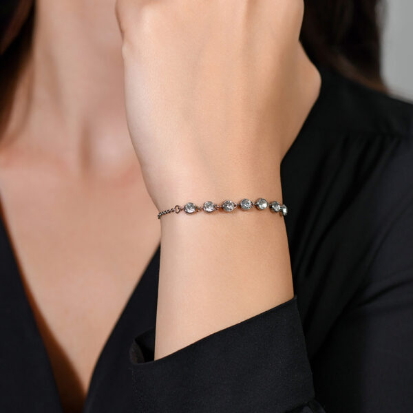 Bracciale donna in acciaio con cristalli - immagine 3