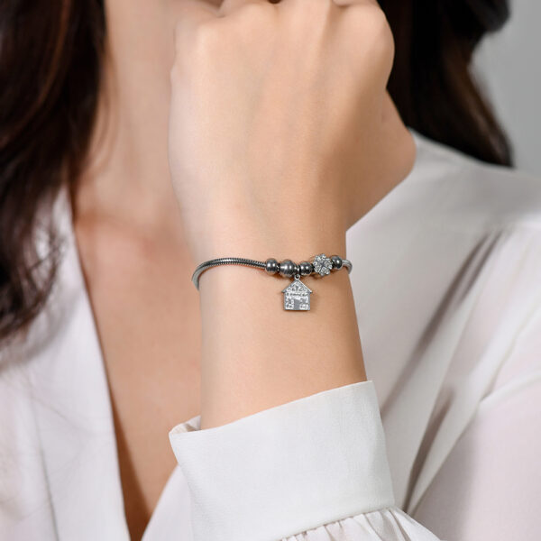 Bracciale donna in acciaio con casetta e cristalli - immagine 5