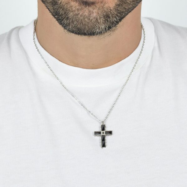 Collana uomo in acciaio con croce in ceramica nera e cristallo - immagine 3