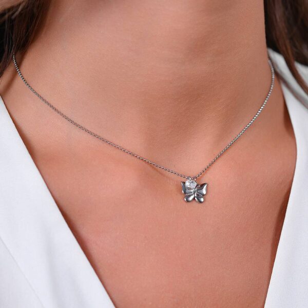 Collana donna in acciaio con farfalla e zircone - immagine 3