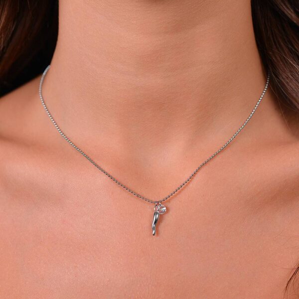 Collana donna in acciaio con corno e zircone - immagine 3